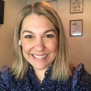 Meet your Posher, Kelly